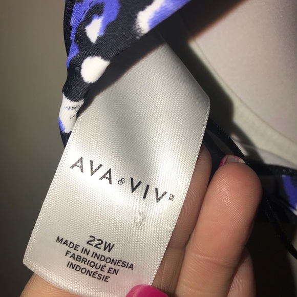 Ava & Vic bathing suit TOP only plus size 22w - Picture 2 of 6